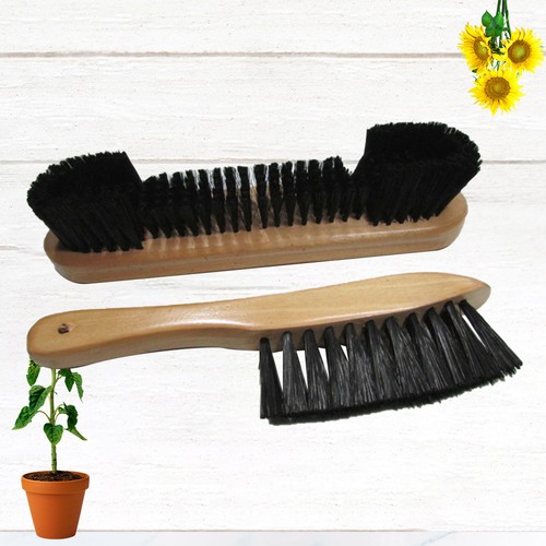 2pcs wooden billiard - 2pcs, brush